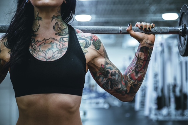 women and steroids